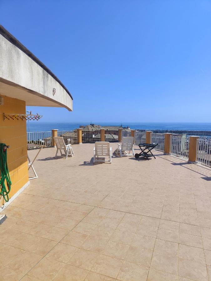 Elenaesimone Apartment Lavagna Luaran gambar